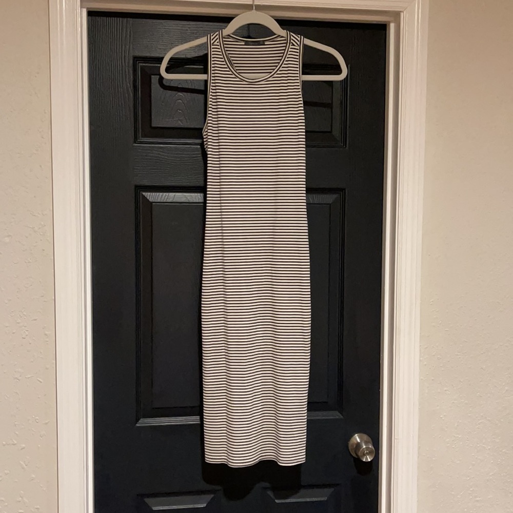 Ribbed striped midi! 😎